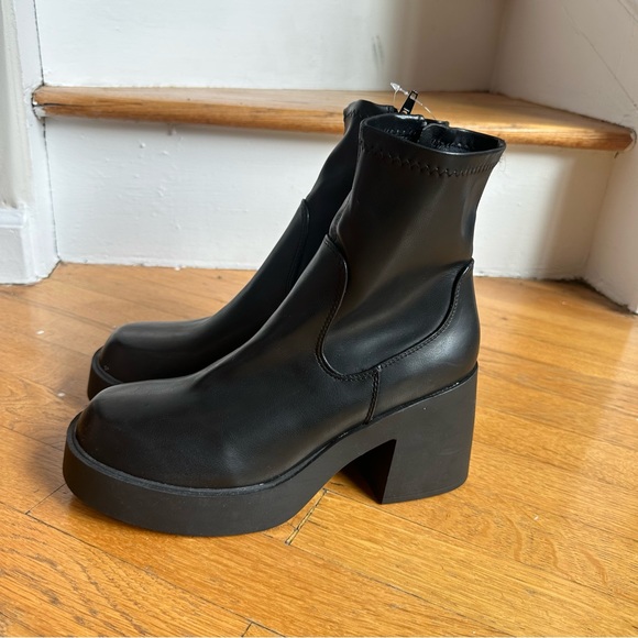 NEW Madden Girl Grace Platform Chelsea Boots | Square Toe Block Heel Boots - Picture 3 of 7